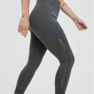 Aerie Offline 7/8 Ribbed High Rise Seamless Leggings Side Braided Sz S Gray NWOT